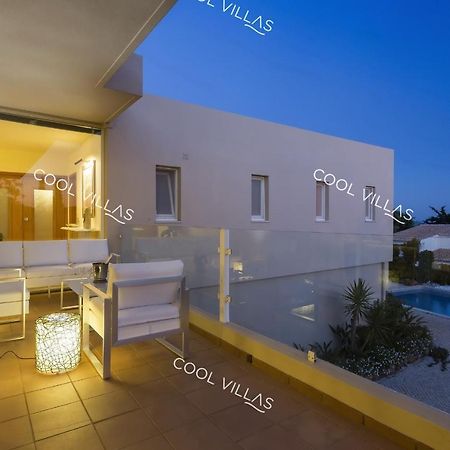Villa Gardenia - Sea View, Wifi, Games Room Albufeira Kültér fotó